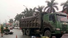 Hải Dương: Va chạm xe tải, 2 phụ nữ thương vong