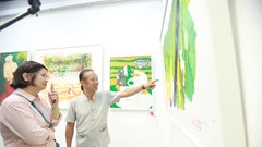 “Khoảng lặng” không bình lặng của họa sĩ Dũng Trống