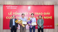 Bạn đọc vẫn còn quan tâm là điều may mắn cho văn học