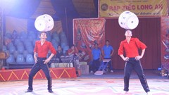 Sức nóng của tình yêu xiếc