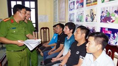 Bắt nhóm đánh bạc, cá độ bóng đá 20 tỷ đồng qua mạng Internet