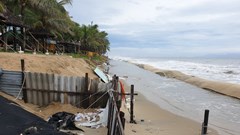 Hơn 145 tỉ đồng xây 1,8 km kè ngăn sạt lở biển Cửa Đại