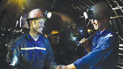 Phát động Tháng Công nhân và Tháng hành động về ATVSLĐ năm 2021