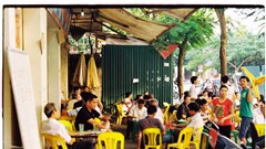 Phòng, chống dịch Covid-19: Vì sao Hà Nội không giãn cách xã hội?