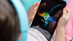 TikTok mở chiến dịch khuyến khích người dùng kiểm chứng thông tin