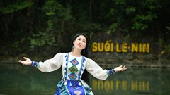 Phương Nga Sao Mai ra mắt album mừng sinh nhật Bác