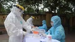 Một bác sĩ Bệnh viện Phổi Trung ương dương tính SARS-CoV-2