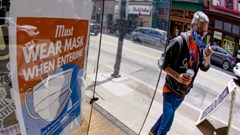 WHO khuyến cáo các nước thận trọng khi dỡ bỏ quy định đeo khẩu trang