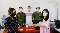 Hà Tĩnh: Nữ sinh lớp 7 nhờ công an trả lại tiền cho người đánh rơi
