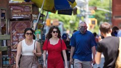 Từng là tâm dịch tại Mỹ, bang New York đã mở cửa trở lại hoàn toàn