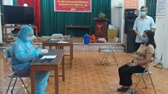 400 nhân viên y tế phục vụ lấy mẫu test nhanh cho hơn 18.000 người dân ở Bắc Giang