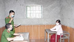 Nghệ An: Bắt 'nữ quái' lợi dụng tâm linh lừa đảo hơn 5 tỉ đồng