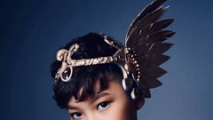 "Mẫu nhí"  Phong Thiên hóa thân con trai Ngọc Sơn trong MV mới