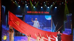 Xúc động Chương trình nghệ thuật đặc biệt “Người là niềm tin tất thắng”