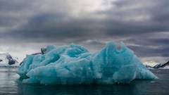 Một số khu vực ở Bắc Cực sẽ không còn băng vào năm 2040