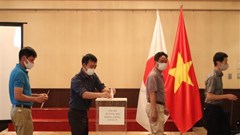 Người Việt tại Nhật Bản quyên góp ủng hộ quê nhà chống dịch Covid-19