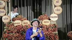 Những câu chuyện đẹp xóa nhòa bức tranh màu xám