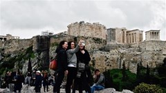 “Chớp thời cơ vàng” để phục hồi ngành công nghiệp không khói