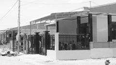 Giấc mơ “lên bờ” ​​​​​​​của người dân vạn đò cuối cùng trên sông Hương