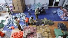 Triệt phá 8 tổng kho chuyên bán sản phẩm không rõ nguồn gốc