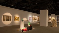 Cuộc sống đa sắc màu trong triển lãm "Chúng ta đang nghịch gì?"