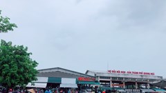 Tài xế chở rau củ dương tính SARS-CoV-2, phong tỏa một chợ nông sản ở Quảng Ngãi