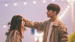 Tán dương, khen ngợi và quấy rối, đâu là ranh giới