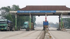 Trạm thu phí bỏ hoang thành “cái bẫy” gây TNGT
