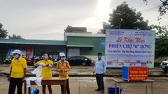 Ấm áp nghĩa tình phiên chợ 0 đồng ở Kiên Giang