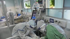 Thêm 879 ca mắc mới, áp lực khối điều trị đang rất lớn tại TP.HCM