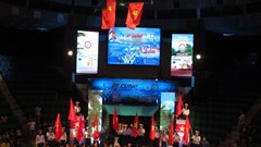 Xiếc vẫn bền bỉ Đi cùng năm tháng