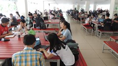 Học phí đại học tăng: Gánh lo thêm nặng