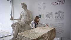 Phát hiện phiến đá hiếm đánh dấu ranh giới của thành phố Rome