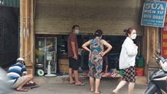 Cửa hàng sửa xe bán thực phẩm: "Lách" quy định phòng dịch?