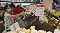 TP.HCM: Hàng loạt siêu thị thông báo đóng cửa trước 17 giờ