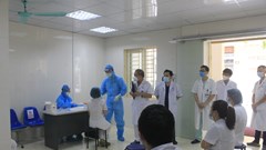 150 y bác sĩ, kỹ thuật viên bệnh viện tuyến Trung ương tiếp tục lên đường tham gia chống dịch tại TP HCM