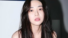 Nữ ca sĩ Kwon Mina (AOA) tiếp tục tự tử tại nhà riêng
