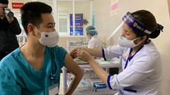 Phân bổ, tổ chức tiêm vaccine để đạt miễn dịch cộng đồng trong thời gian sớm nhất tại khu vực TPHCM