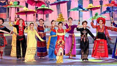 Bàn về sự “quan tâm văn hóa” từ góc nhìn “chiến lược văn hóa"