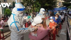 Sẽ xử lý Phó Chánh Văn phòng Đoàn ĐBQH Đà Nẵng tát nhân viên y tế