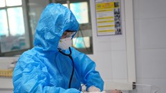 Báo động gia tăng tỷ lệ mắc Covid-19 ở trẻ em