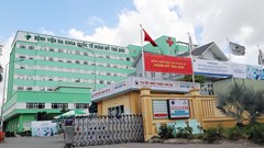 Công - tư sát cánh phòng, chống dịch