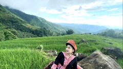 Bông hoa xinh đẹp giữa đất trời Lai Châu