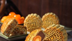 Bánh trung thu của mùa trăng đặc biệt năm nay có gì hấp dẫn người dân Hà Thành?