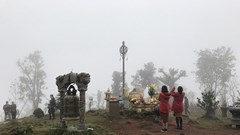 Khám phá những đỉnh núi linh thiêng nhất Việt Nam