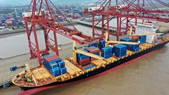 Mối lo gián đoạn chuỗi cung ứng toàn cầu