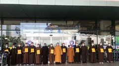 10 vị sư tăng đầu tiên ở phía Bắc lên đường vào Nam chống dịch