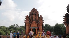 Ưu tiên bảo tồn và phát huy giá trị văn hóa truyền thống của vùng đồng bào các dân tộc thiểu số