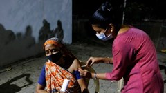 Ấn Độ cấp phép khẩn cấp vắc xin ADN đầu tiên trên thế giới