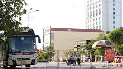 Mang 32 xe ô tô giường nằm đến hỗ trợ các chốt trực phòng, chống dịch Covid-19